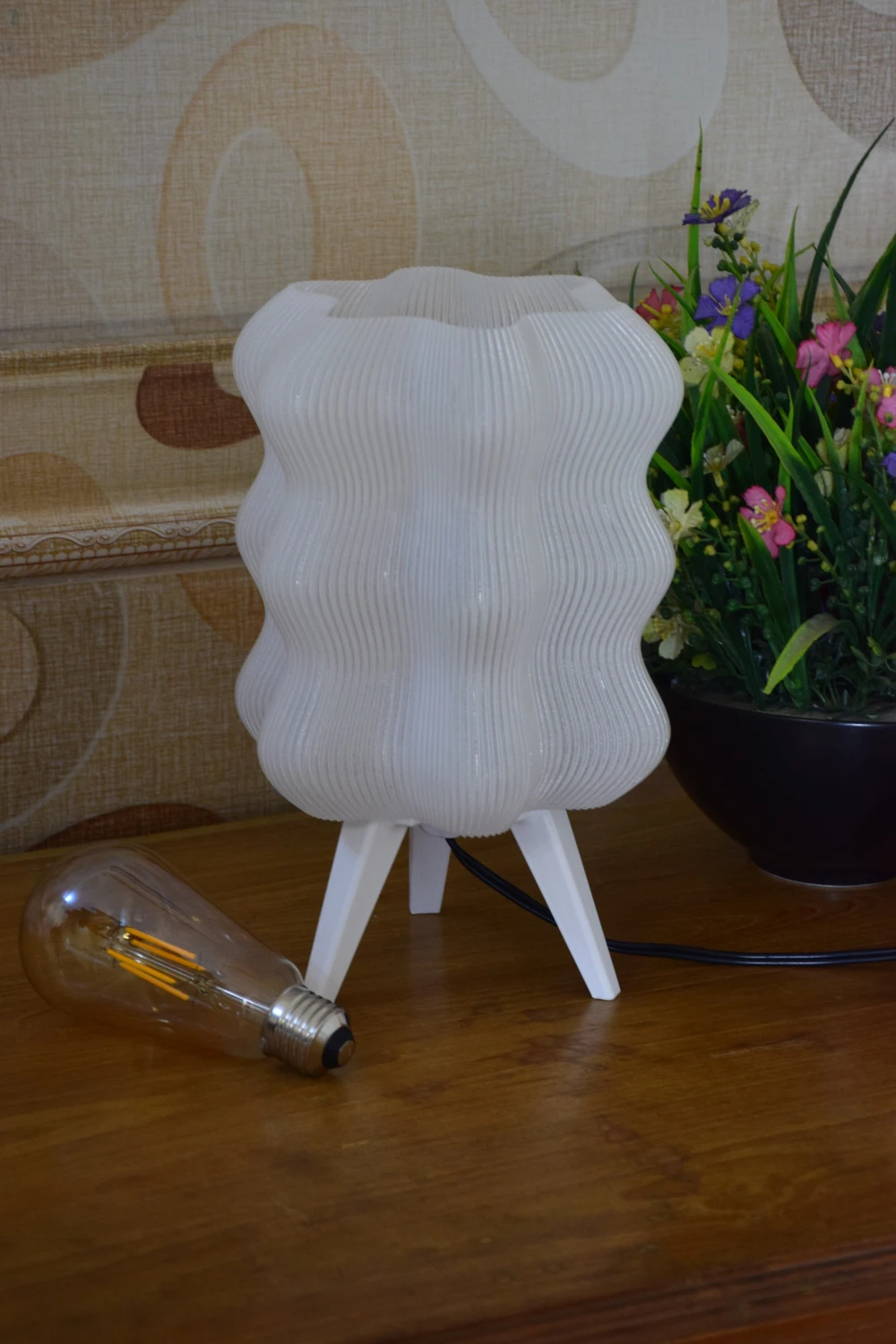 Wavy Lamp photo 5